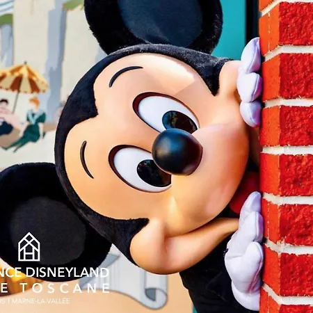 Disneyland Place Toscane شقة *